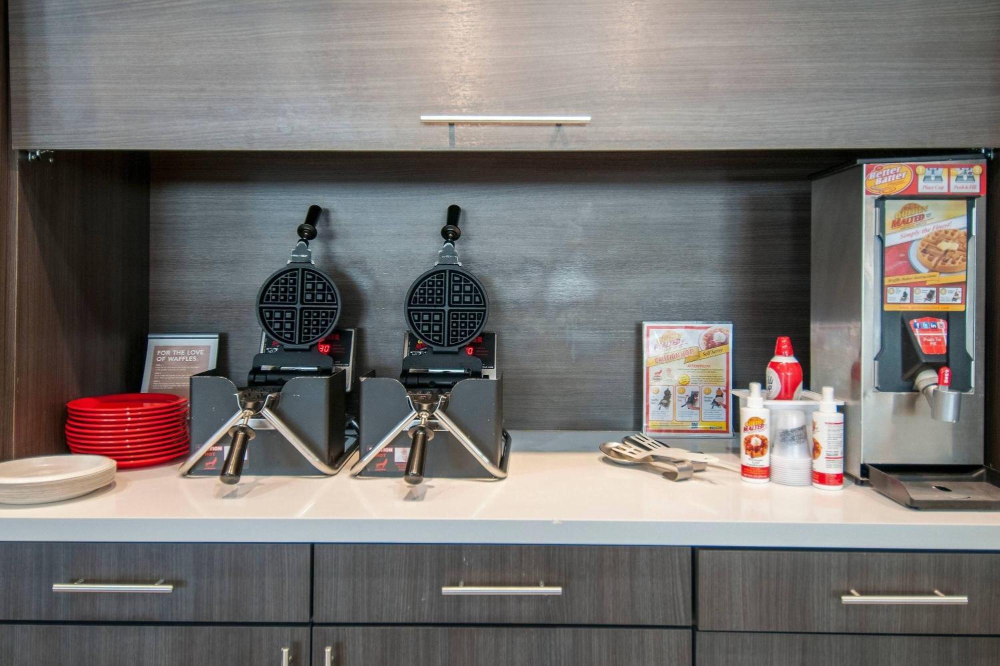 Towneplace Suites By Marriott Vidalia Riverfront Bagian luar foto