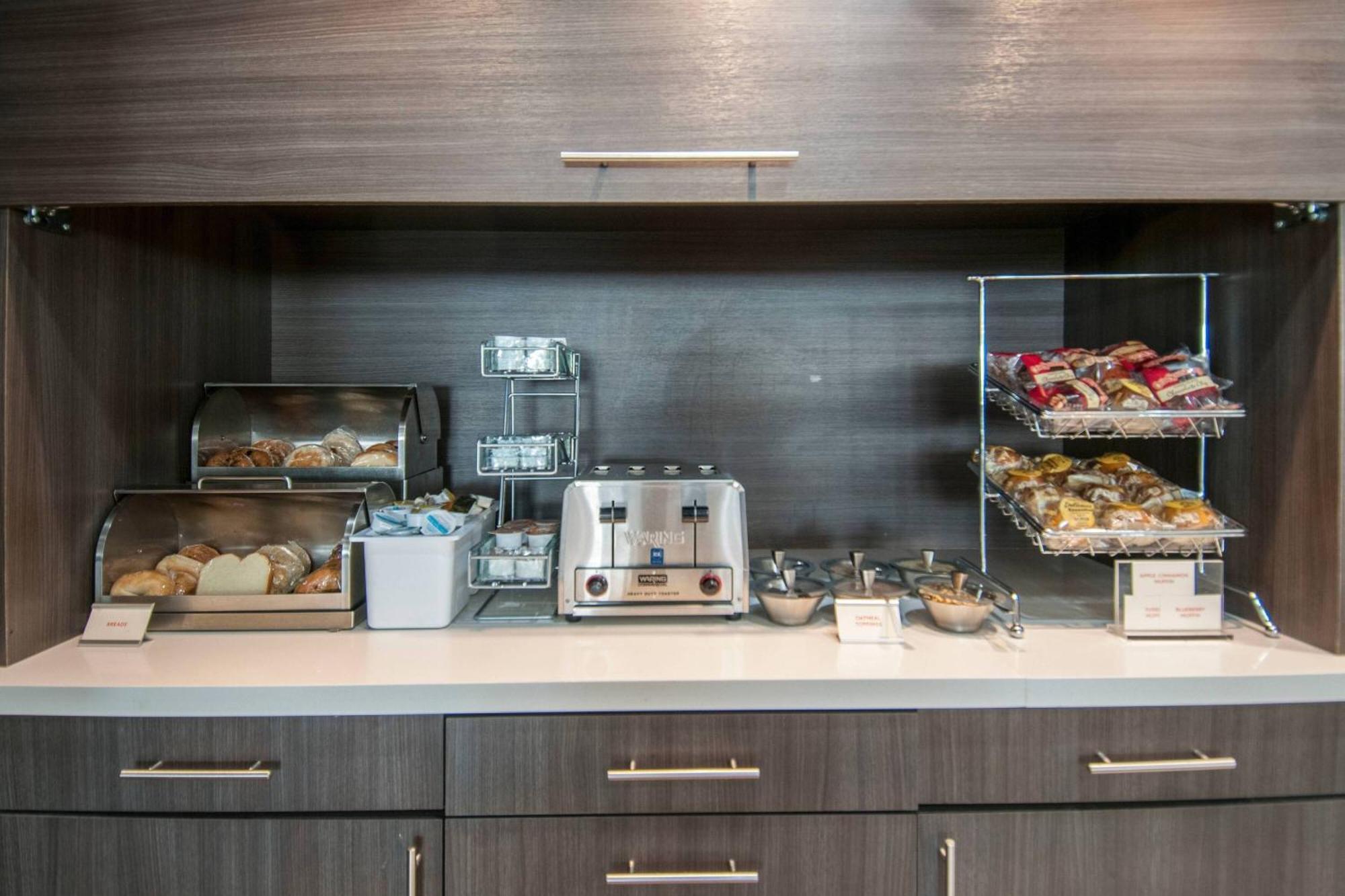 Towneplace Suites By Marriott Vidalia Riverfront Bagian luar foto